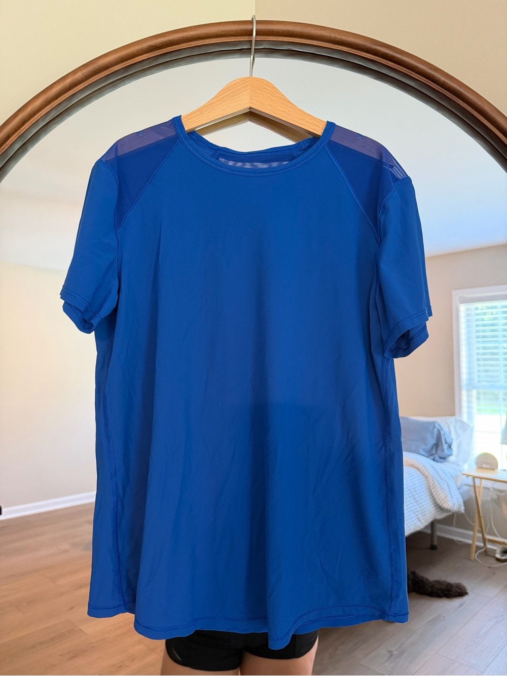 Lululemon T-Shirt